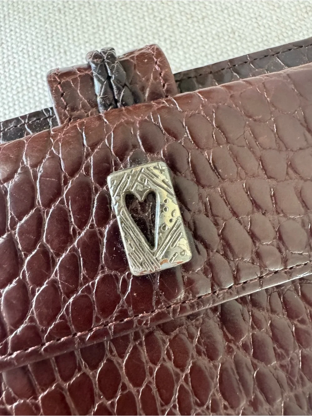 Vintage Brighton Brown Croc-Embossed Heart Leather Boho Bifold Women’s Wallet